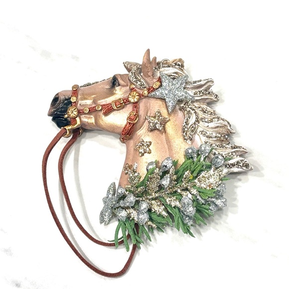 Holiday Horses: “Nova” design. Decorated horse ornament in handcrafted designs. - Picture 3 of 15
